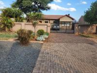 2 Bedroom 2 Bathroom House for Sale for sale in Chroompark