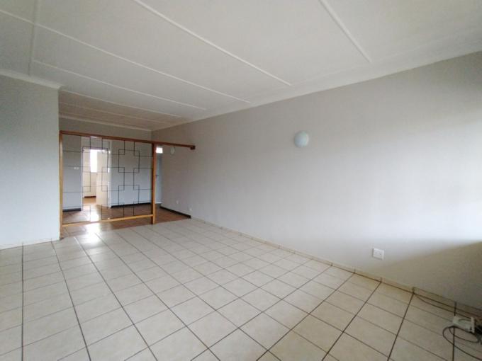 Property and Houses For Sale by Alida Badenhorst from RE/MAX, Town and