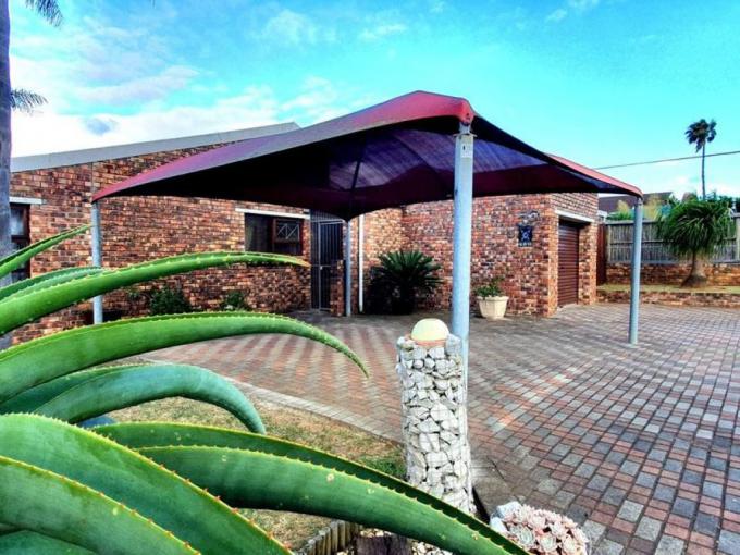 Houses For Sale in Strelitzia Park MyRoof.co.za