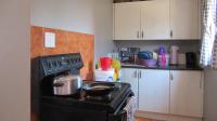 Kitchen - 4 square meters of property in Protea Glen