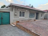 5 Bedroom 1 Bathroom Freehold Residence for Sale for sale in Capital Park