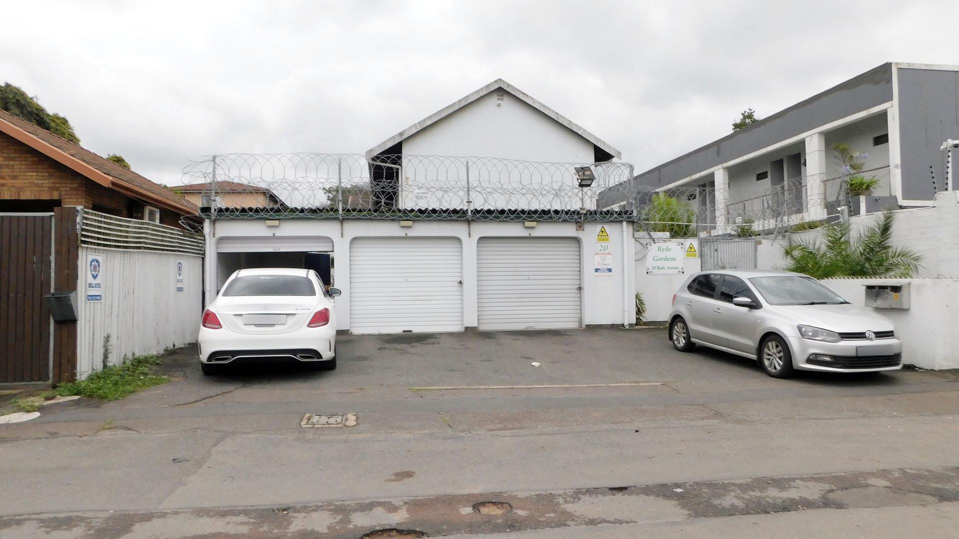 Front View of property in Glenwood - DBN