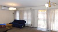 Lounges - 25 square meters of property in Glenwood - DBN