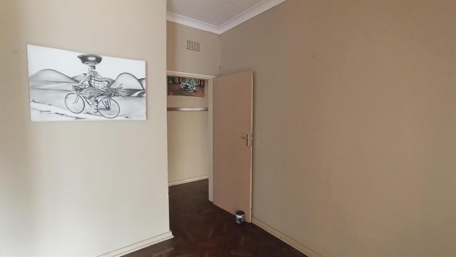 Rooms - 9 square meters of property in Sunnyridge