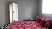 Bed Room 1 - 10 square meters of property in Avoca