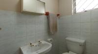 Bathroom 1 - 3 square meters of property in Sandown