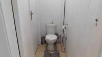 Bathroom 1 - 6 square meters of property in Bulwer (Dbn)
