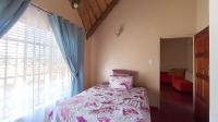 Bed Room 1 - 16 square meters of property in Amandasig