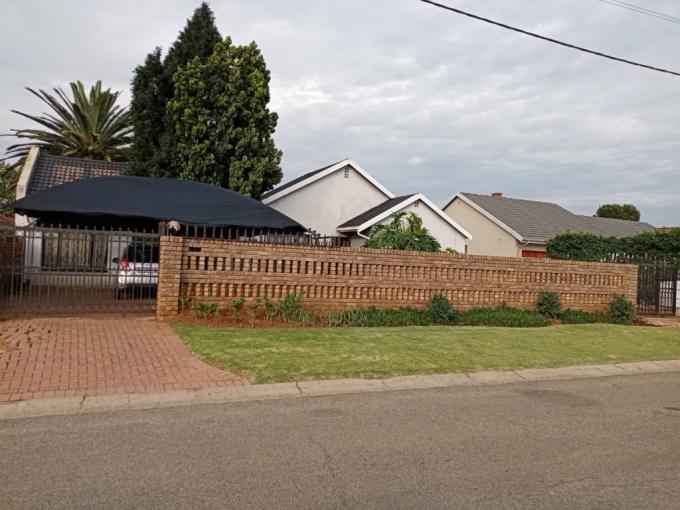 3 Bedroom House for Sale For Sale in Germiston - MR607245