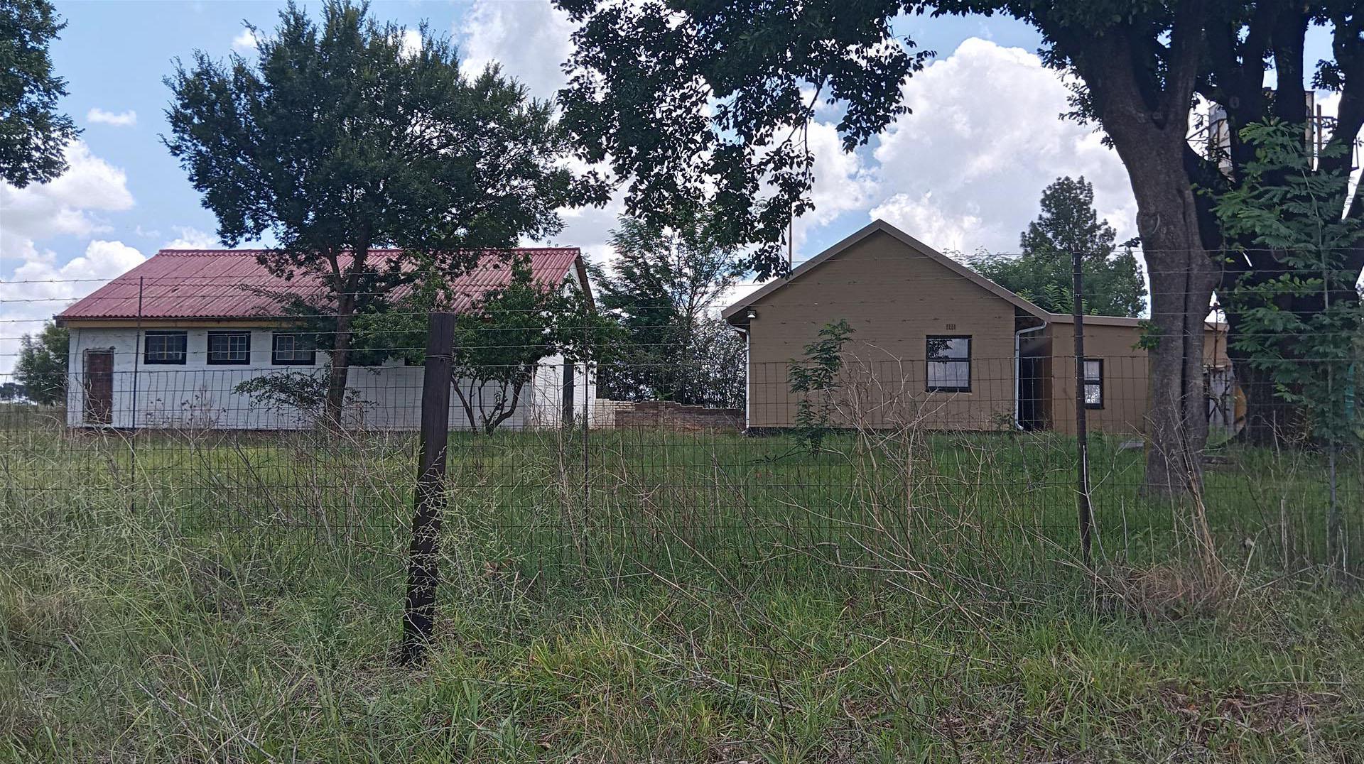 Front View of property in Daleside