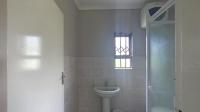 Bathroom 1 - 13 square meters of property in Daleside