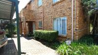 2 Bedroom 1 Bathroom Sec Title for Sale for sale in Wilgeheuwel 