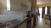 Kitchen - 10 square meters of property in Wilgeheuwel 