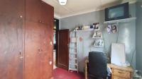 Bed Room 2 - 13 square meters of property in South Hills