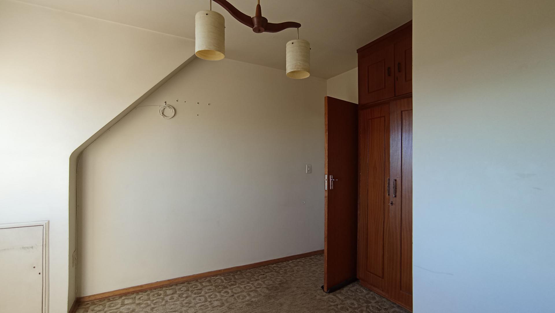 Bed Room 3 - 15 square meters of property in Kensington - JHB