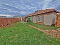 3 Bedroom 2 Bathroom Simplex for Sale for sale in The Reeds