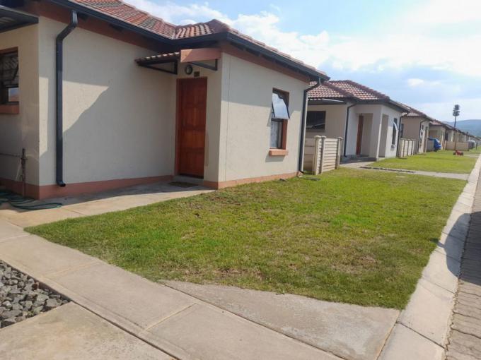 3 Bedroom Simplex for Sale For Sale in Waterval East - MR607870