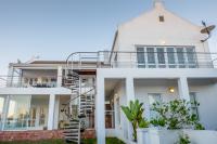  of property in Golden Mile