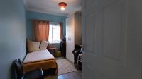 Bed Room 2 - 12 square meters of property in Plumstead
