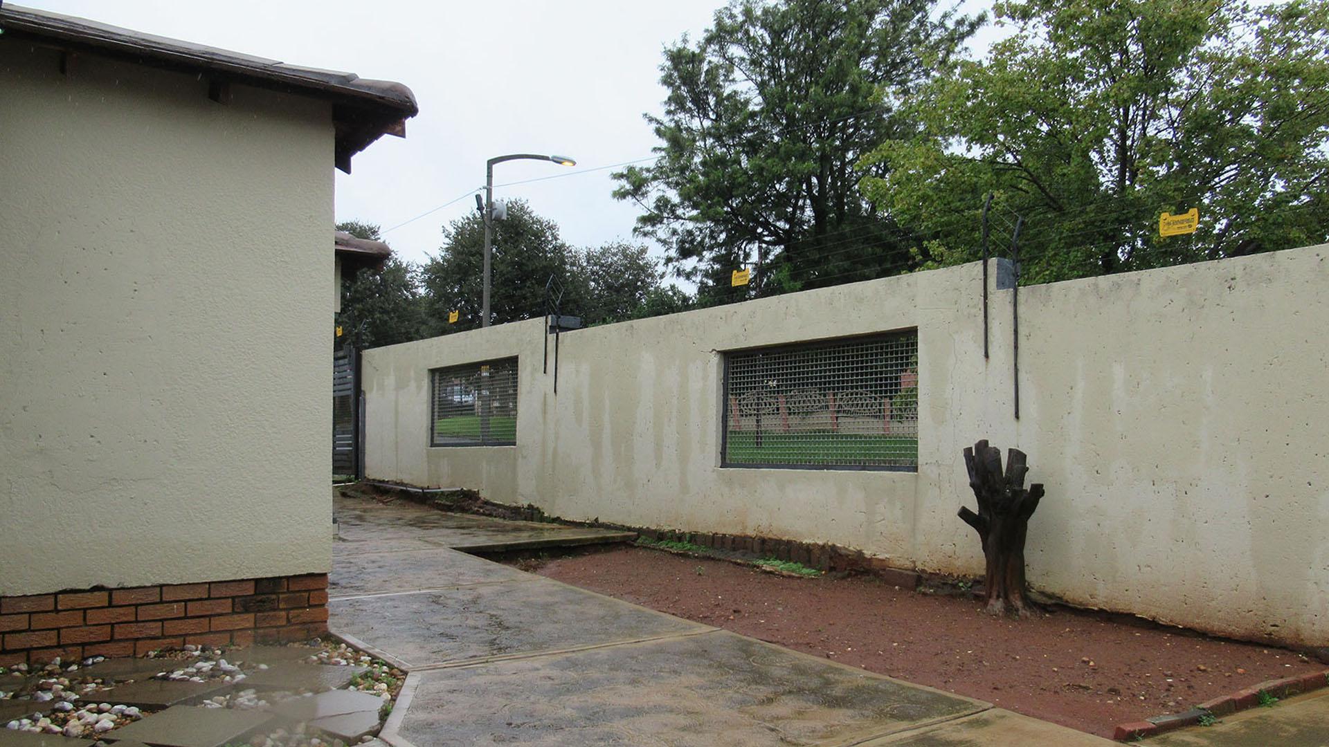 Front View of property in Mindalore