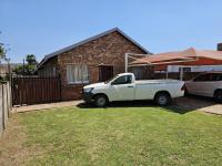  of property in Booysens