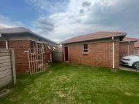 3 Bedroom 2 Bathroom Freehold Residence for Sale for sale in Olievenhoutbos