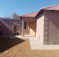 3 Bedroom 2 Bathroom House for Sale for sale in Bloemdustria