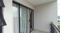 Balcony - 7 square meters of property in Amberfield