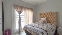 Main Bedroom - 13 square meters of property in Amberfield