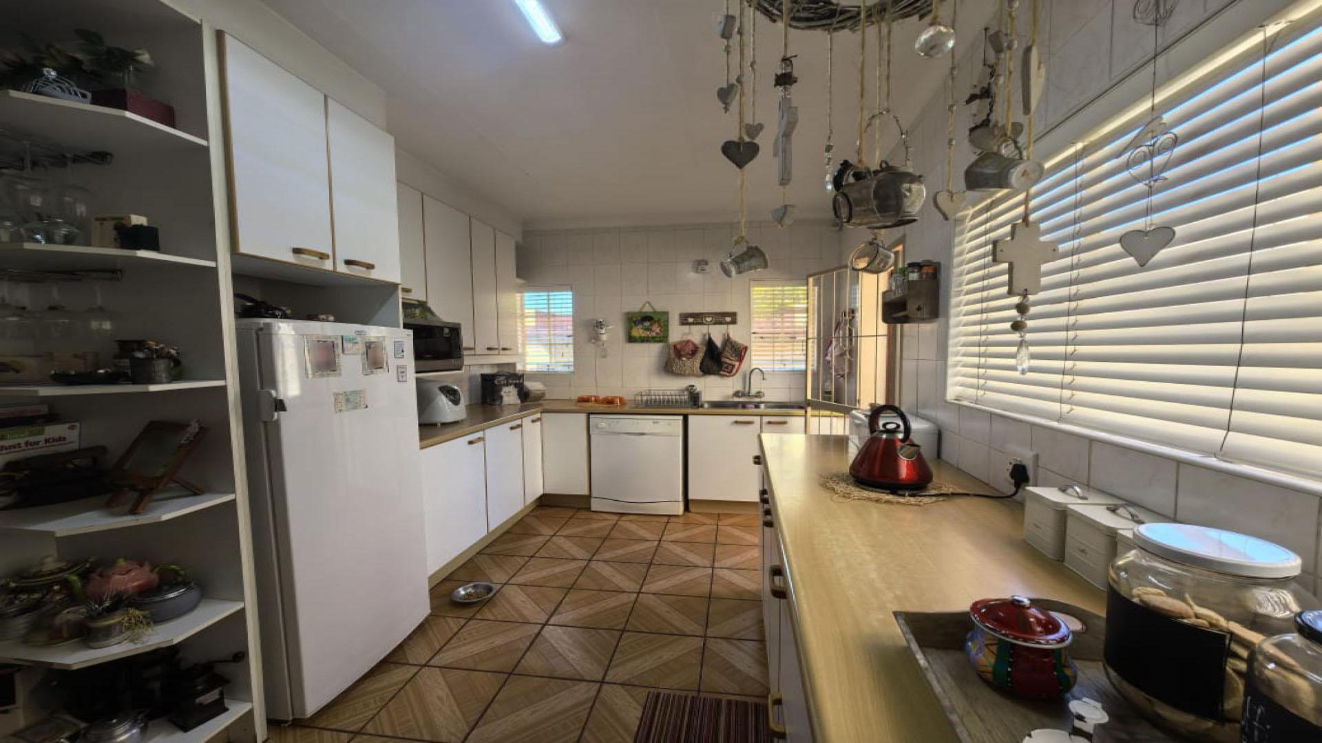 Kitchen of property in Lindhaven