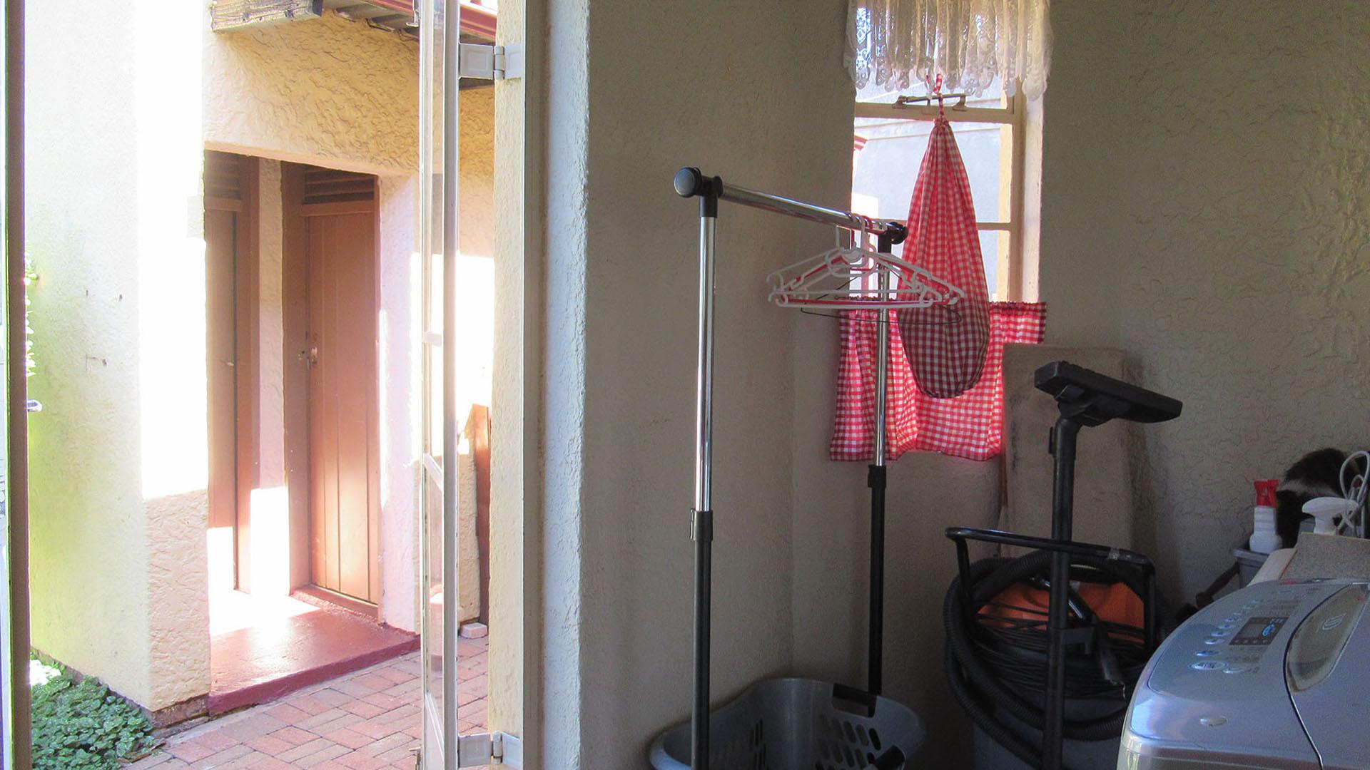 Spaces - 24 square meters of property in Lindhaven