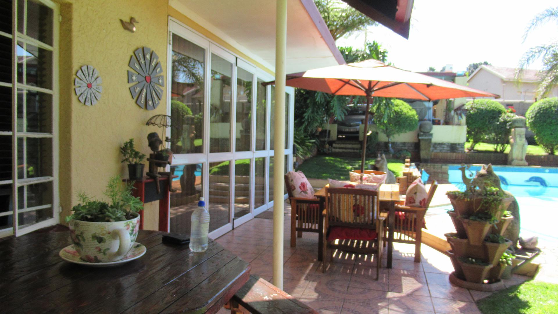 Backyard of property in Lindhaven