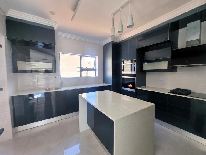 4 Bedroom House  - MR608413