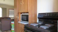 Kitchen - 7 square meters of property in Alveda