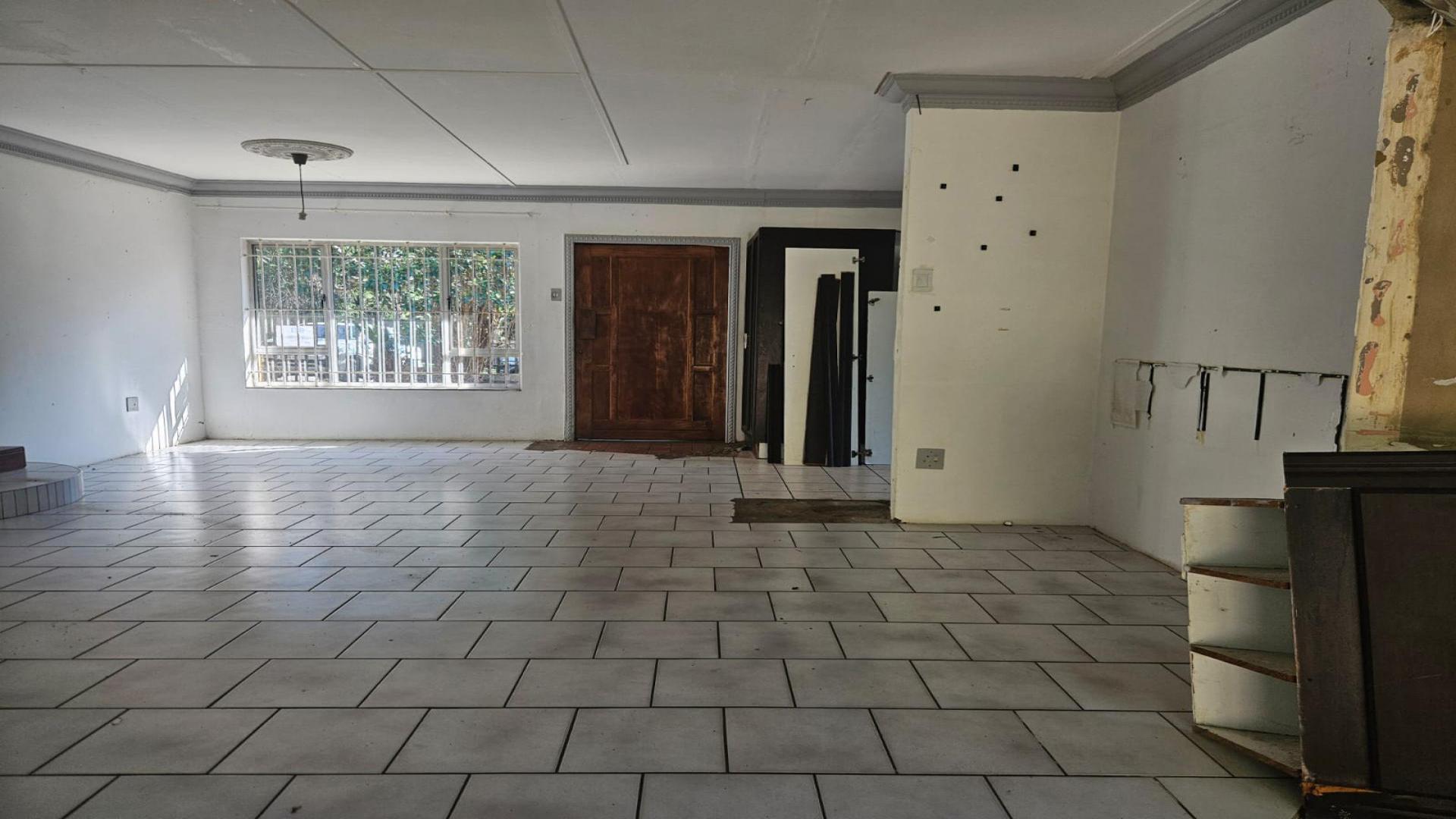 Lounges of property in Pennington