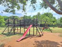  of property in Annlin West