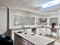  of property in Glen Marais