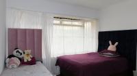 Bed Room 1 - 12 square meters of property in Westridge