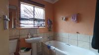 Bathroom 1 - 4 square meters of property in Clayville