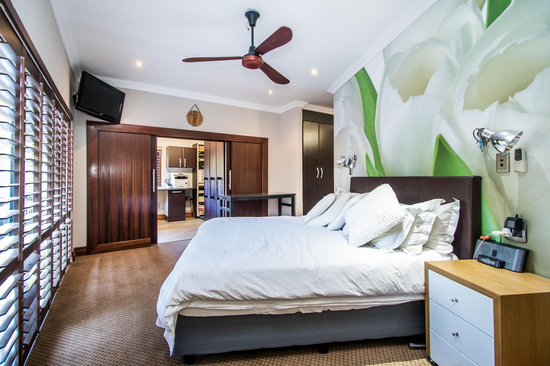  of property in Olympus