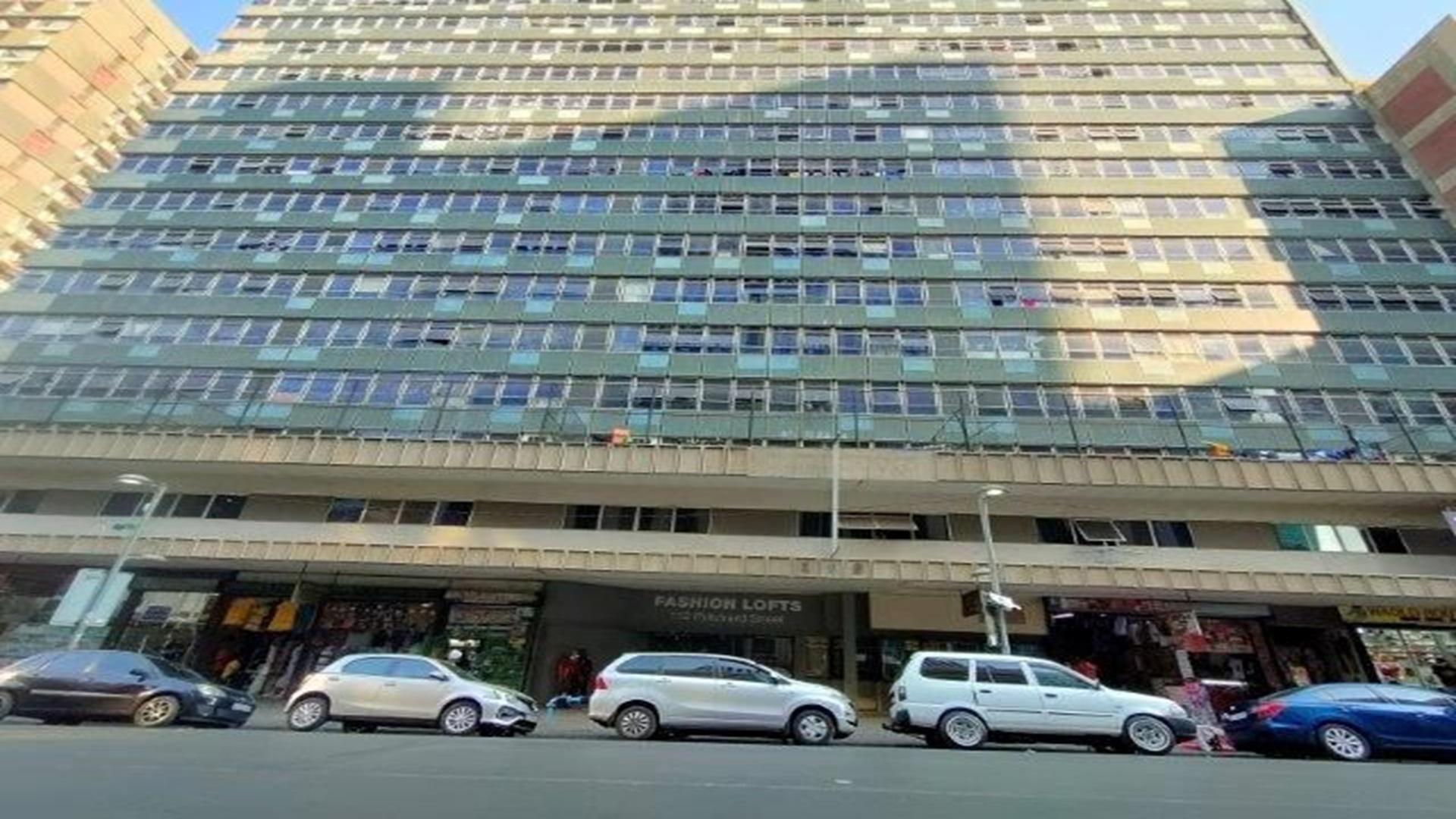 Front View of property in Johannesburg Central