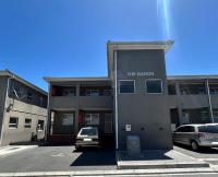 Front View of property in Delro