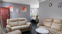Lounges - 16 square meters of property in Chatsworth - KZN