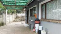 Patio - 24 square meters of property in Chatsworth - KZN