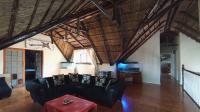 Lounges - 66 square meters of property in Zwartkop