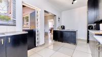 Kitchen - 16 square meters of property in Wilropark