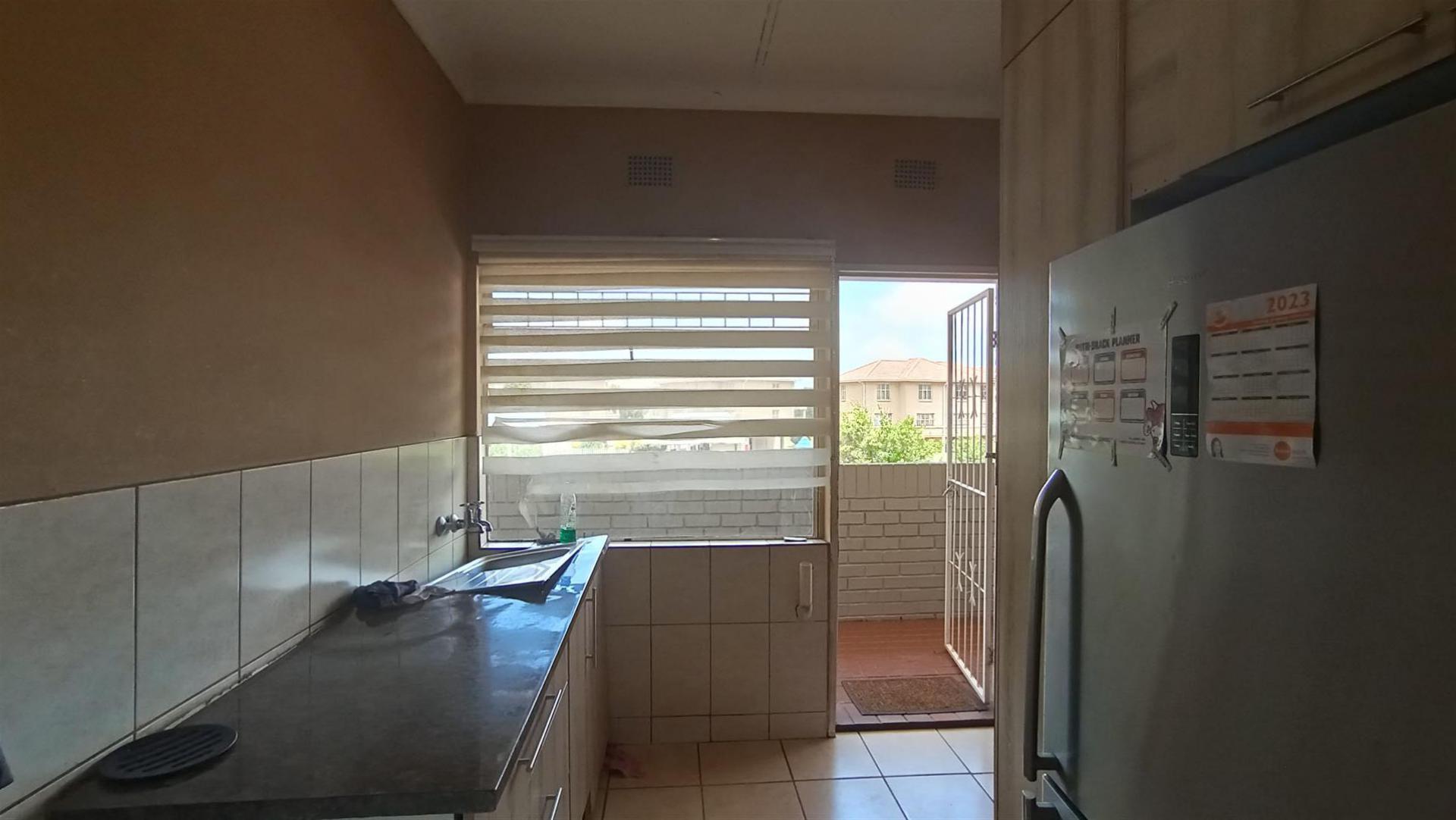 Kitchen - 9 square meters of property in Three Rivers