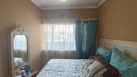 Bed Room 1 - 10 square meters of property in Three Rivers