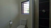 Bathroom 1 - 5 square meters of property in Witkoppen