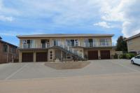 4 Bedroom 3 Bathroom House for Sale for sale in Stilbaai (Still Bay)